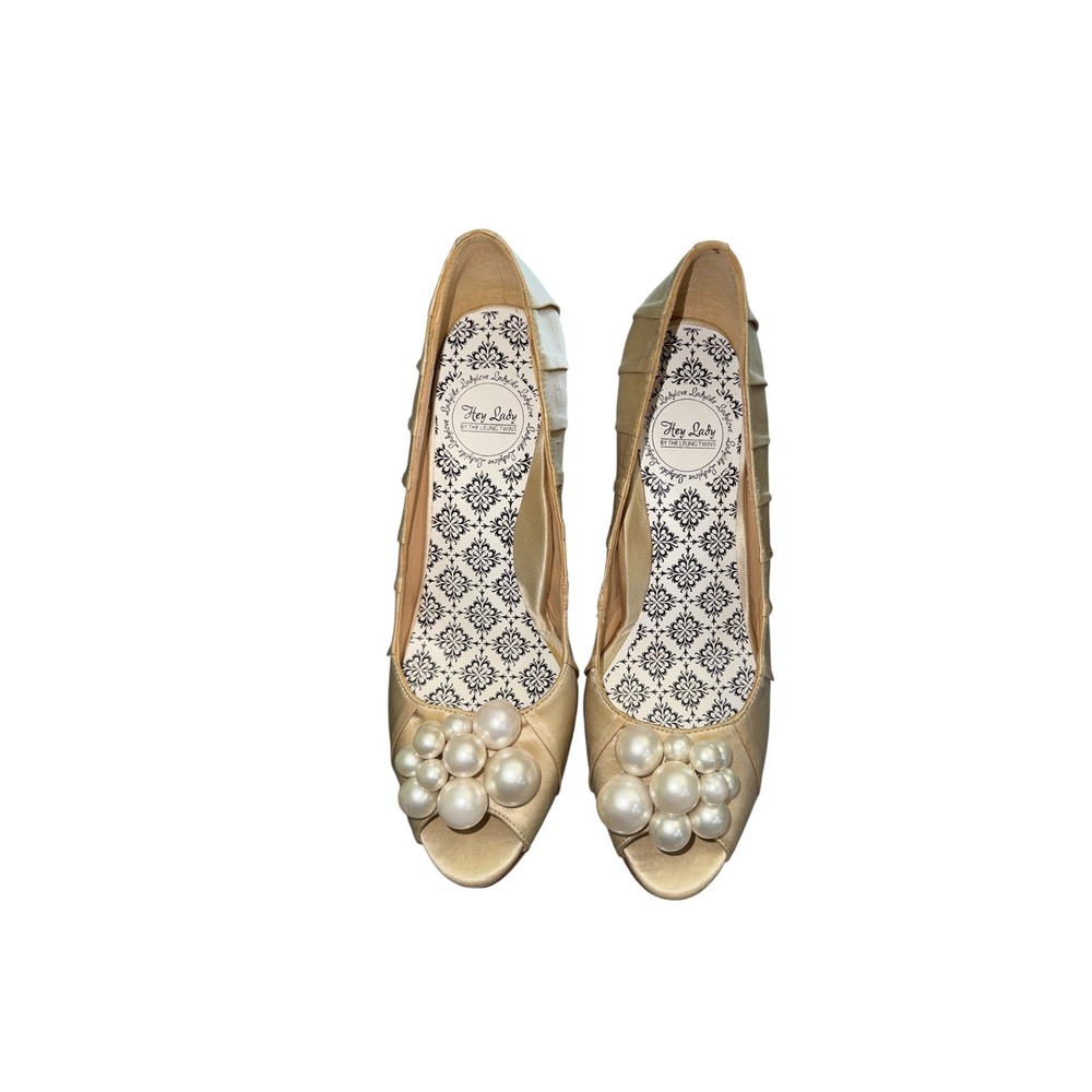 Hey Lady Leung Twins Champagne Goggles Gold Satin Pearl Peep Toe Heels 7 37.5